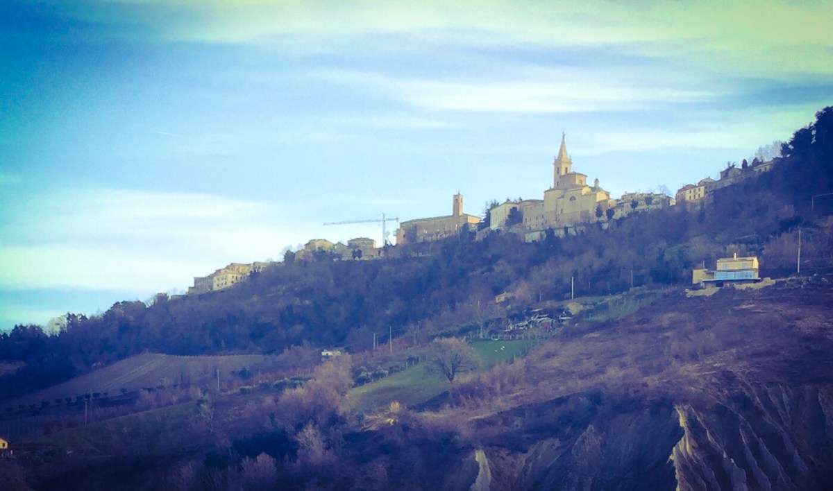 Ripatrasone, Offida, Castignao, Ascoli Piceno, Le Marche, Landscape, wanderlust, adventures, blog, happiness, medieval villages, churches