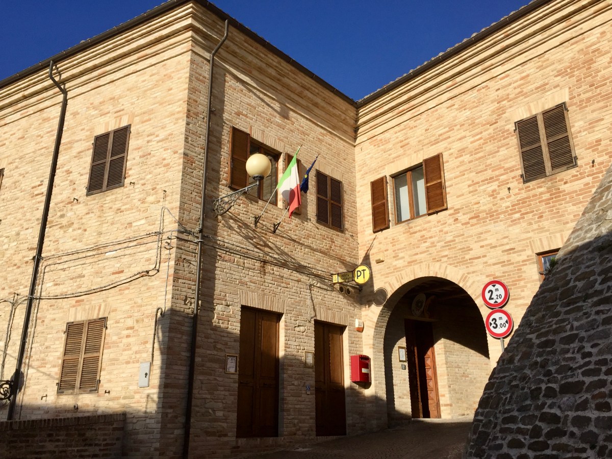 #Lemarchemagic #mediaevalvillages #landscapes #rolling hills #Monteleone #Belmonte #Santavicttoria #Montelparo #adventures #travel