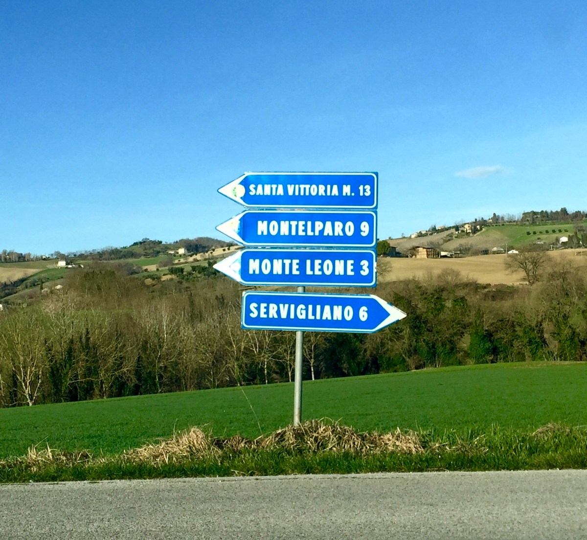 #Lemarchemagic #mediaevalvillages #landscapes #rolling hills #Monteleone #Belmonte #Santavicttoria #Montelparo #adventures #travel