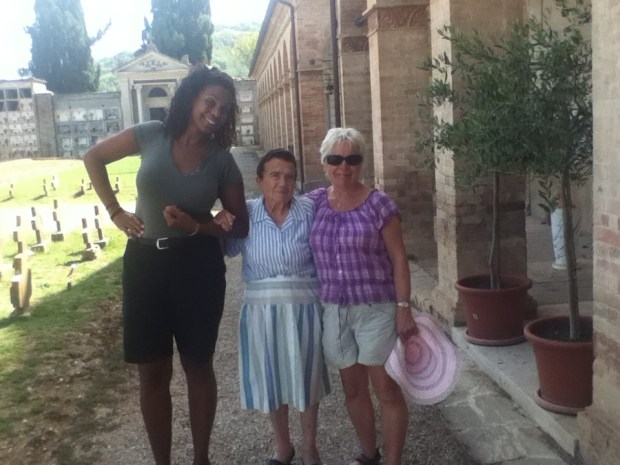 New friends...American, Italian & English