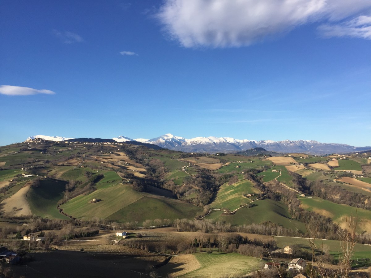 #Lemarchemagic #mediaevalvillages #landscapes #rolling hills #Monteleone #Belmonte #Santavicttoria #Montelparo #adventures #travel