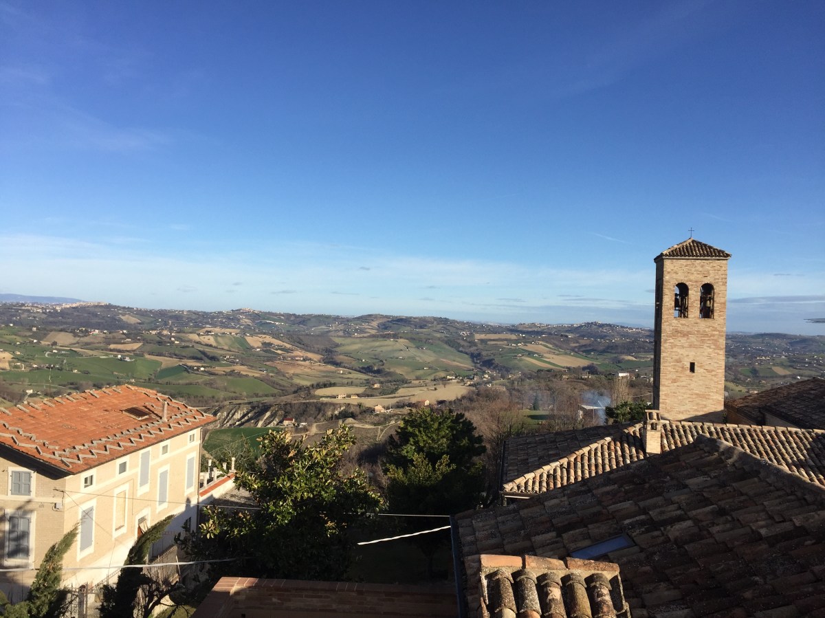 #Lemarchemagic #mediaevalvillages #landscapes #rolling hills #Monteleone #Belmonte #Santavicttoria #Montelparo #adventures #travel