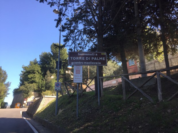 #lemarchemagic #lemarche #medievalvillages #torredipalme #landscape