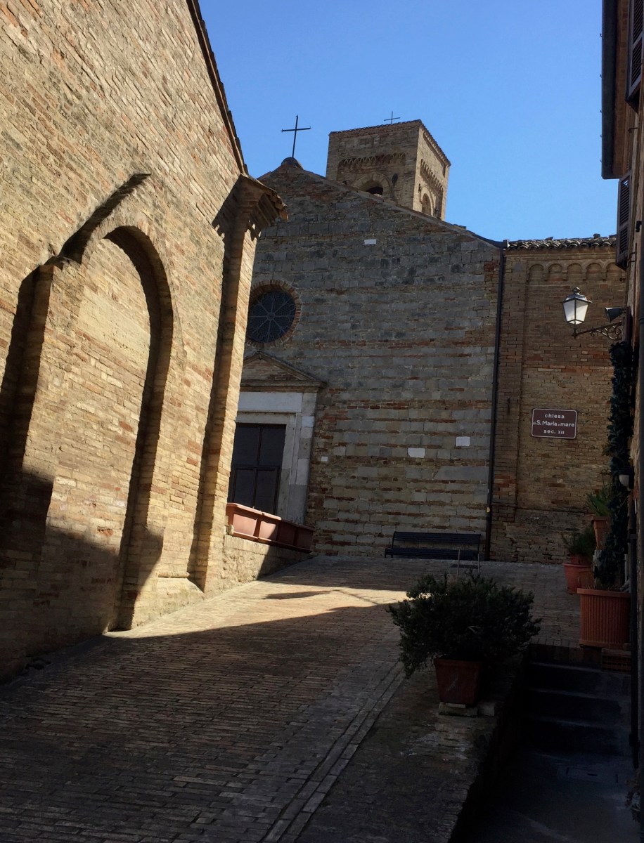 #lemarchemagic #lemarche #medievalvillages #torredipalme #landscape