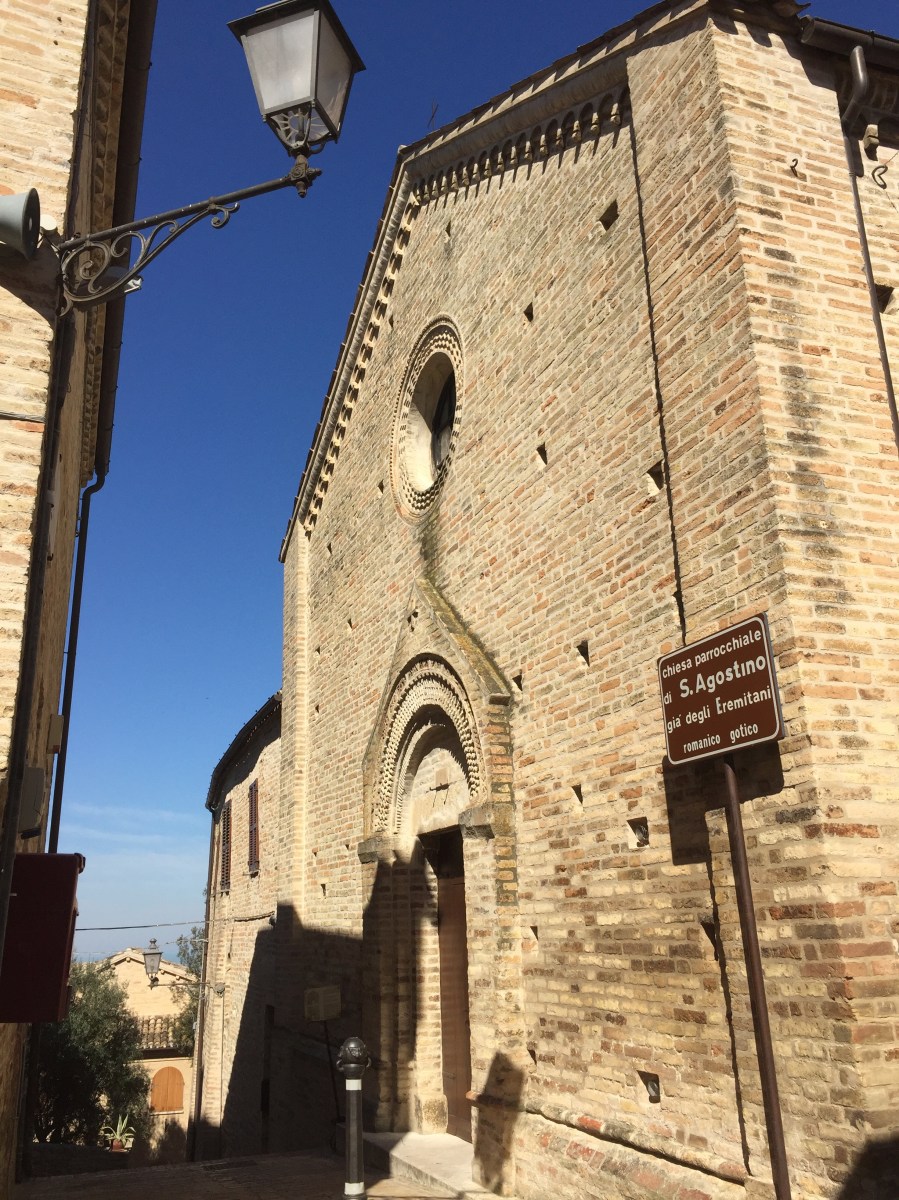 #lemarchemagic #lemarche #medievalvillages #torredipalme #landscape