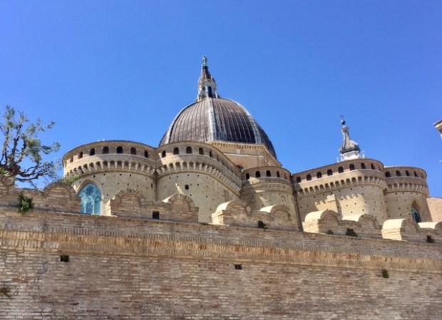 #lemarchmagic #lemarche #Recanati #GiacomoLeopardi #Italianvacation #themagic #views