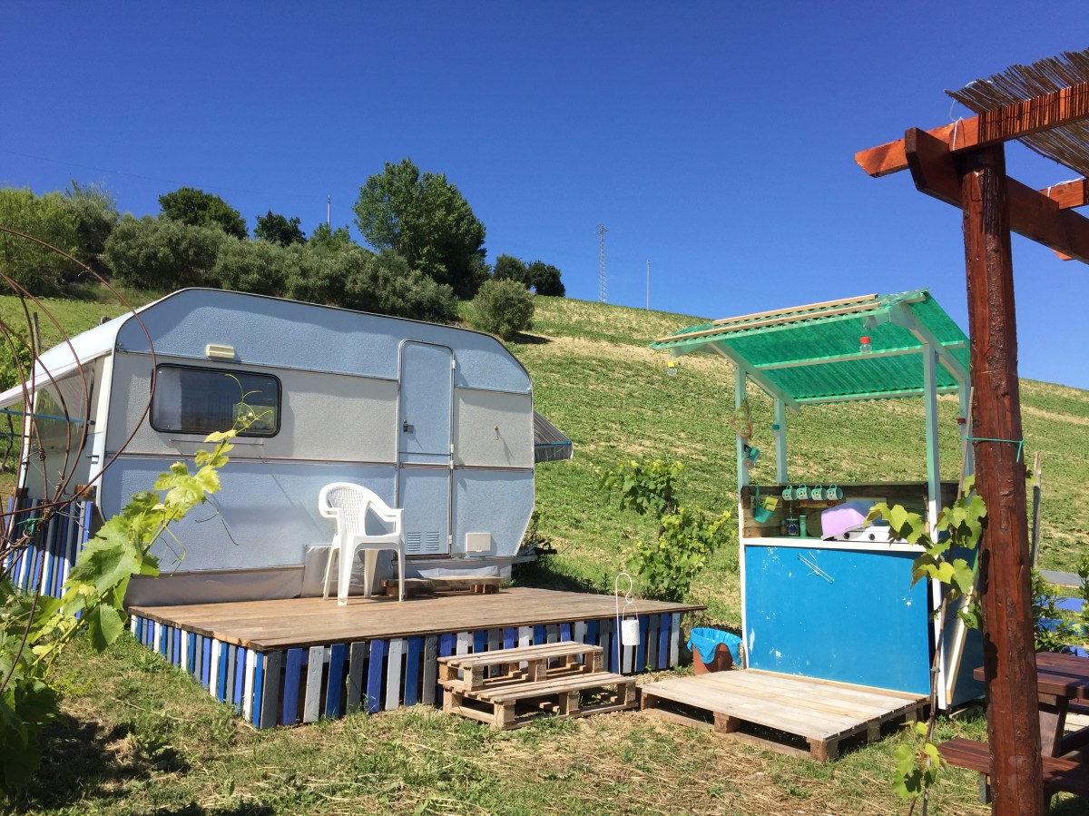 #LeMarcheMagic #MonteSanMartino #Madonnadell’Ambro #Smrillo #LavandaBlu #Petritoli #CarloCrivelli #VincenzoPagani #VittoreCrivelli #DrivingBackRoads #SacredChurch #AmazingArt #Lavandablu