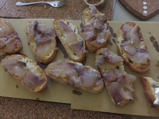 #lemarchemagic #lemarche #Monteleone #Salmonfestival #italianvacation #fffuméehomerestaurant #smokedsalmon