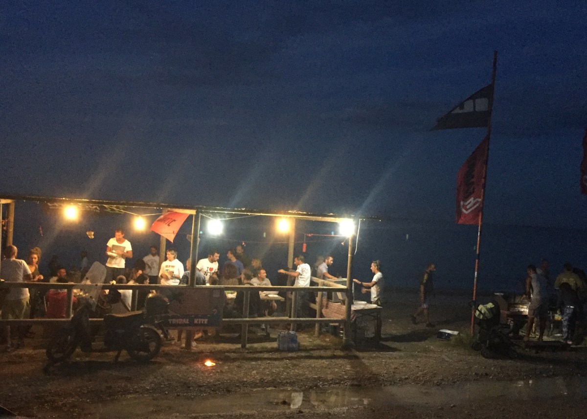 #lemarchemagic #Italian_vacations #kitsurfingItaly #marinapalmense #tribalkite