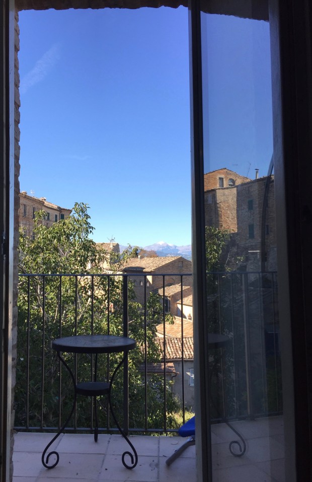 #lemarchemagic #lemarche #vacationhomes #wheretolaymyhead #medievalvillages