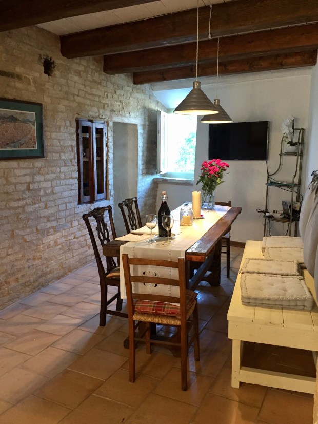 #lemarchemagic #lemarche #vacationhomes #wheretolaymyhead #medievalvillages