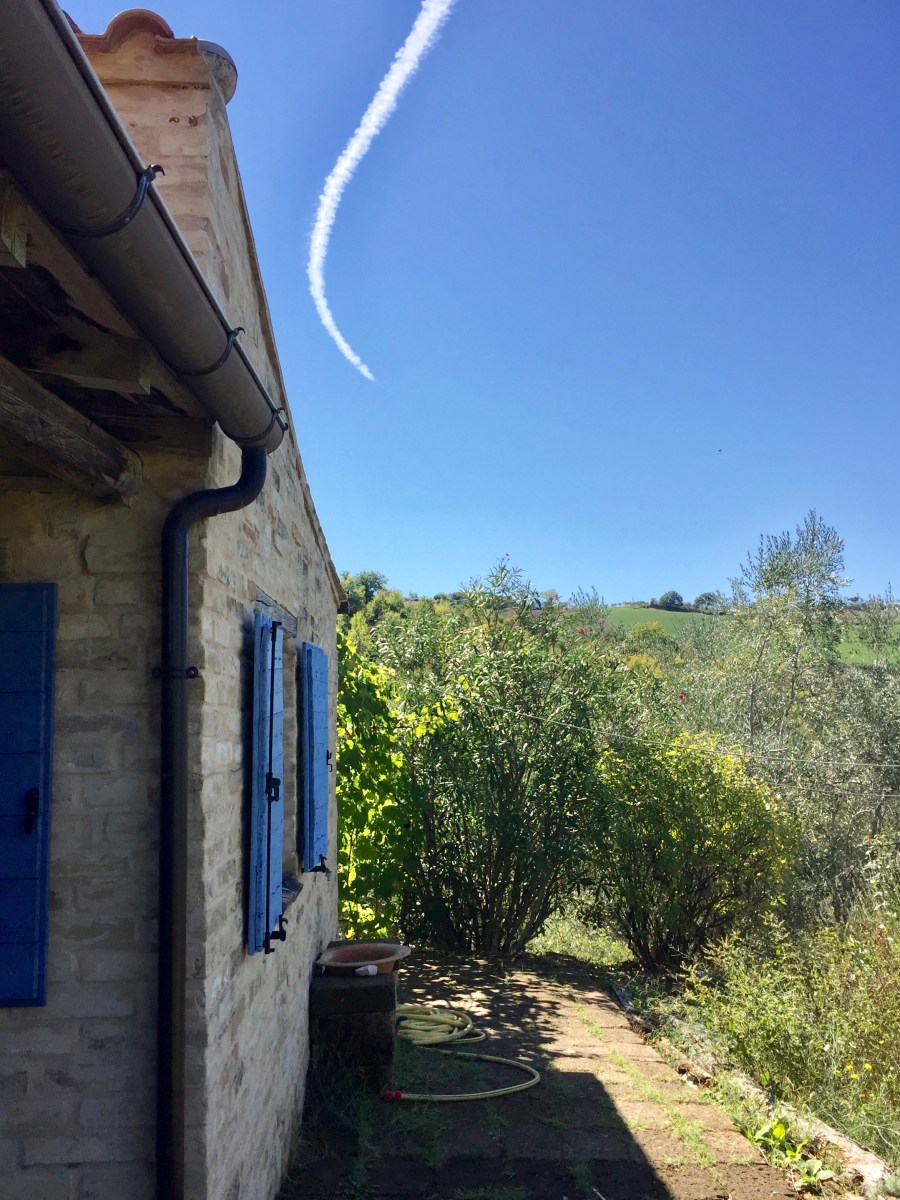 #lemarchemagic #lemarche #vacationhomes #wheretolaymyhead #medievalvillages #countrysideliving #countrycharm #italianrentals