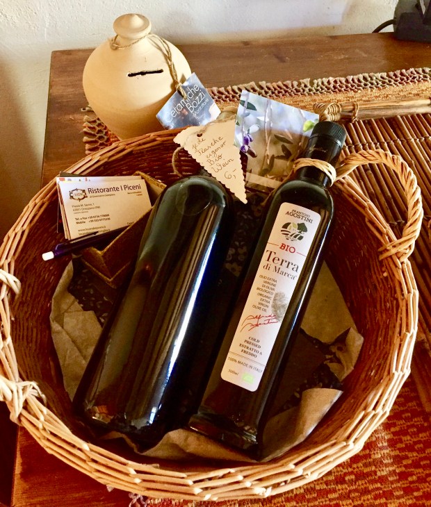 #lemarchemagic #lemarche #vacationhomes #wheretolaymyhead #medievalvillages #countrysideliving #countrycharm #italianrentals