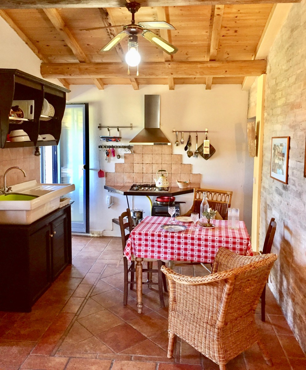 #lemarchemagic #lemarche #vacationhomes #wheretolaymyhead #medievalvillages #countrysideliving #countrycharm #italianrentals