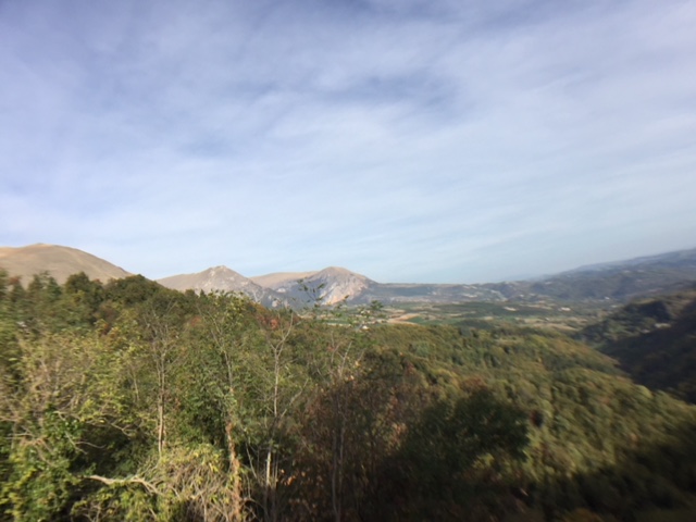 #montemonaco #sibillininationalpark #ascolipiceno #lemarchemagic #chestnuts #sagras #italianvacations #offthebeatenpath #lemarche #adventures