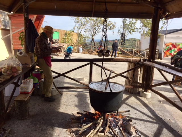 #montemonaco #sibillininationalpark #ascolipiceno #lemarchemagic #chestnuts #sagras #italianvacations #offthebeatenpath #lemarche #adventures