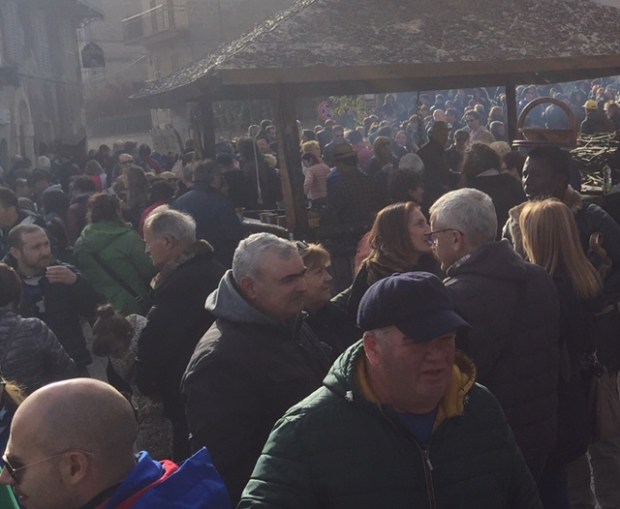 #montemonaco #sibillininationalpark #ascolipiceno #lemarchemagic #chestnuts #sagras #italianvacations #offthebeatenpath #lemarche #adventures