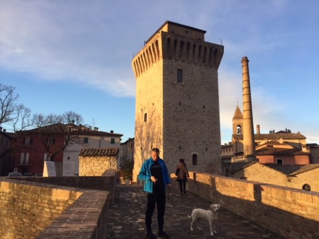 #lemarche #lemarchemagic #fermignano #medievalvillages #castles #pesarourbino #furlopass #eurpeancamperadventures #romanbridges #gloadelfurlo #grandcanyonofitaly #fiumemetauro #rivercandigliano #apenninemountains