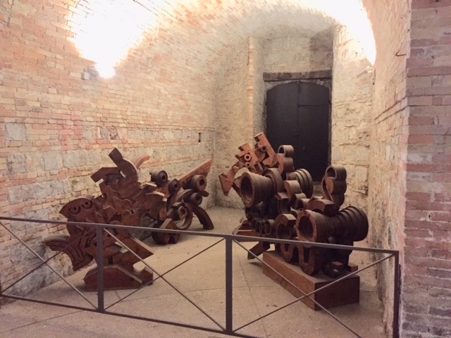 #lemarche #lemarchemagic #fermignano #medievalvillages #castles #pesarourbino #furlopass #eurpeancamperadventures #romanbridges #goladelfurlo #santangeloinvado #domusdelmito #fiumemetauro #rivercandigliano #apenninemountains #urbino