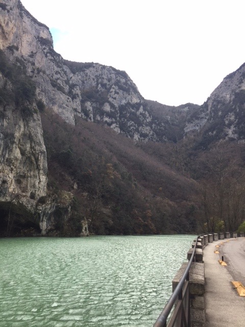 #lemarche #lemarchemagic #fermignano #medievalvillages #castles #pesarourbino #furlopass #eurpeancamperadventures #romanbridges #gloadelfurlo #grandcanyonofitaly #fiumemetauro #rivercandigliano #apenninemountains